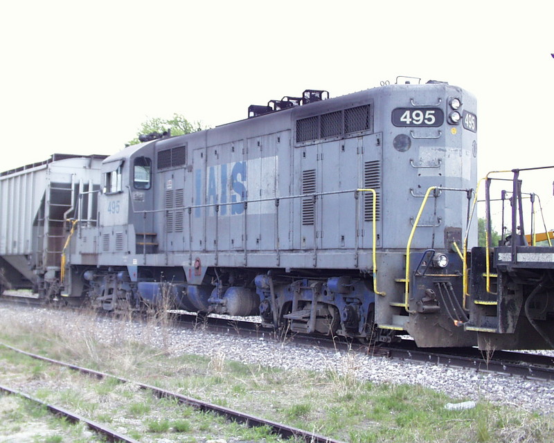 IAIS 495 at West Des Moines, IA on 04-May-2000