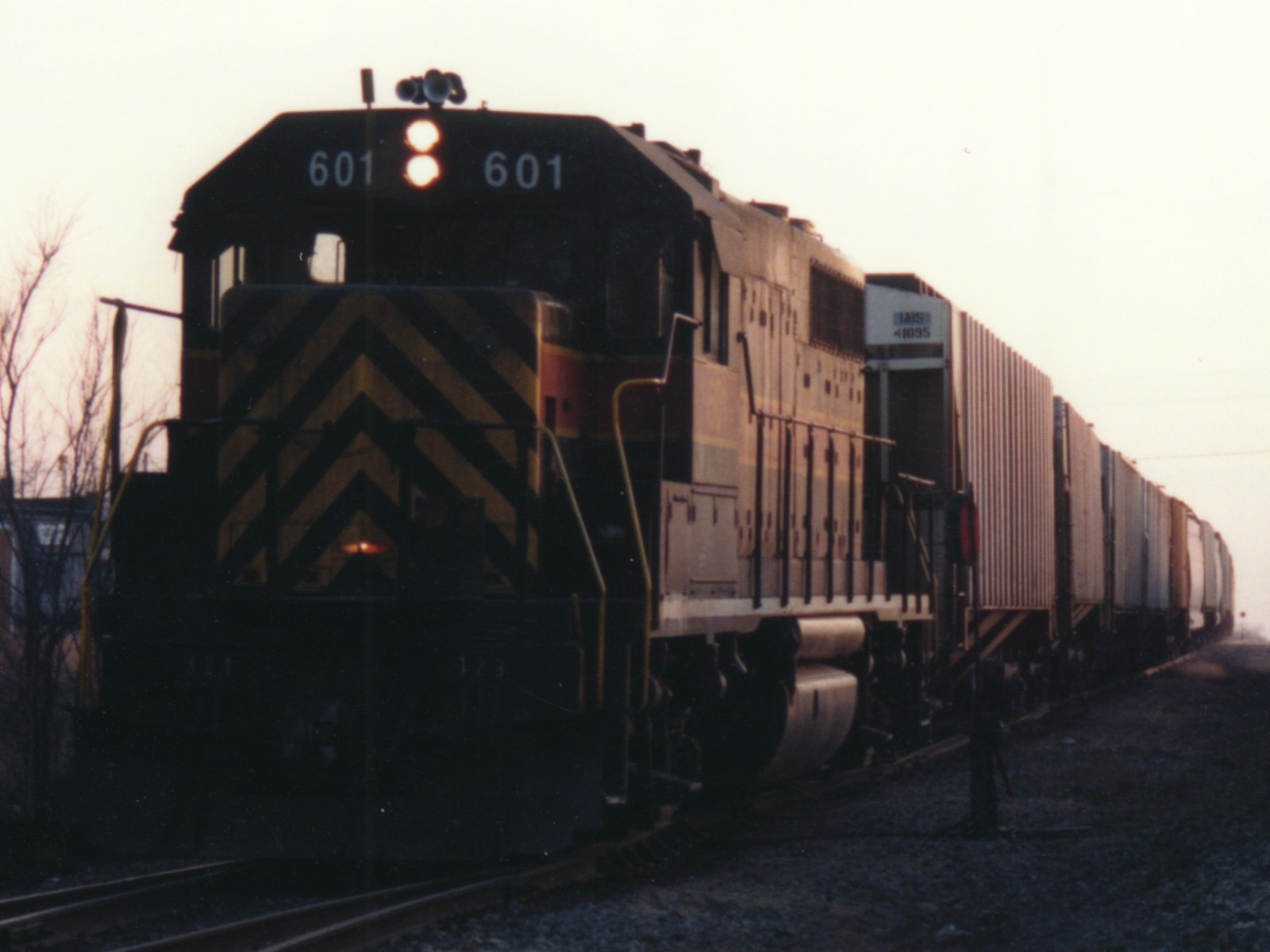 IAIS 601 at Altoona, IA on 03-Apr-1994