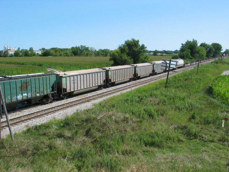 Sweet bran loads going to the Bluffs.