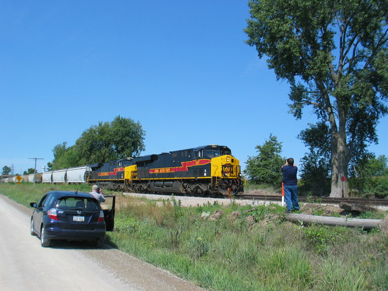 Some visitors were in town today, as the EB eases up to close the east switch.