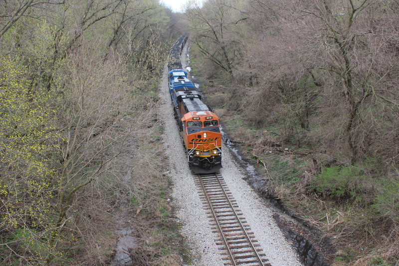 Today's nicely powered coal train is climbing Davenport Hill and is about to go under Locust St. overpass, April 13, 2015.