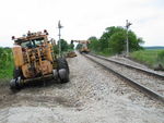 I spotted this outfit broken down (presumably) on the  main east of Booneville; looks like some of LA Colo's steel gang equipment.