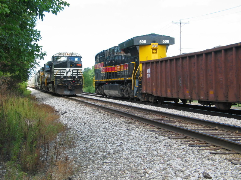 Meeting the SIBI at the east end of Atkinson siding.  The clouds were playing cat and mouse with me all day and they won this round.