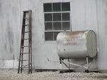 Prototype view of the shop's 200g kerosene tank, 3/28/2003.  Apparently, "kerosine" is a valid alternate spelling in scientific and industrial usage.  Learn something new every modeling project...