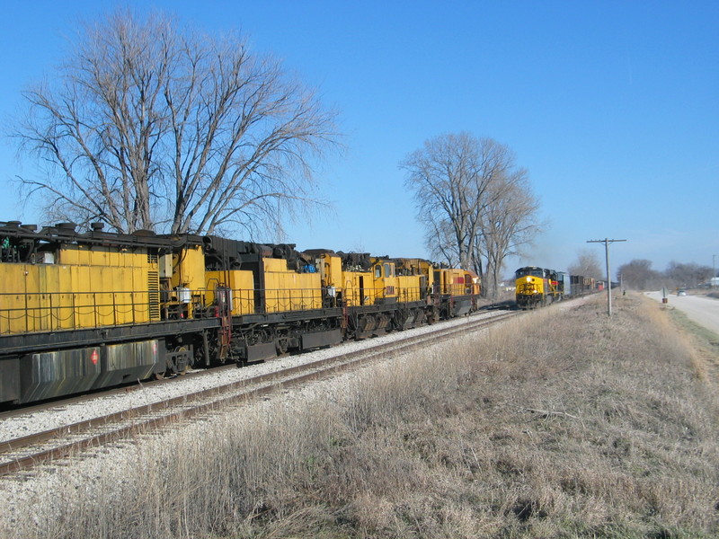 Rail grinder is cleared up at the east end of N. Star to meet the WB.