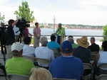 HP3 and IL Lt. Governor chat at opening ceremony.