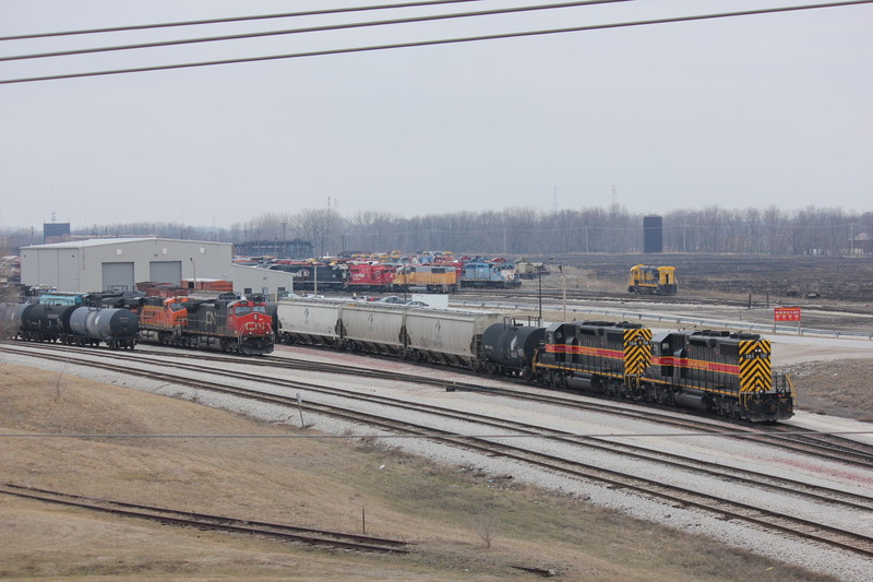 Silvis switch crew is making some moves with a pair of SD38s.