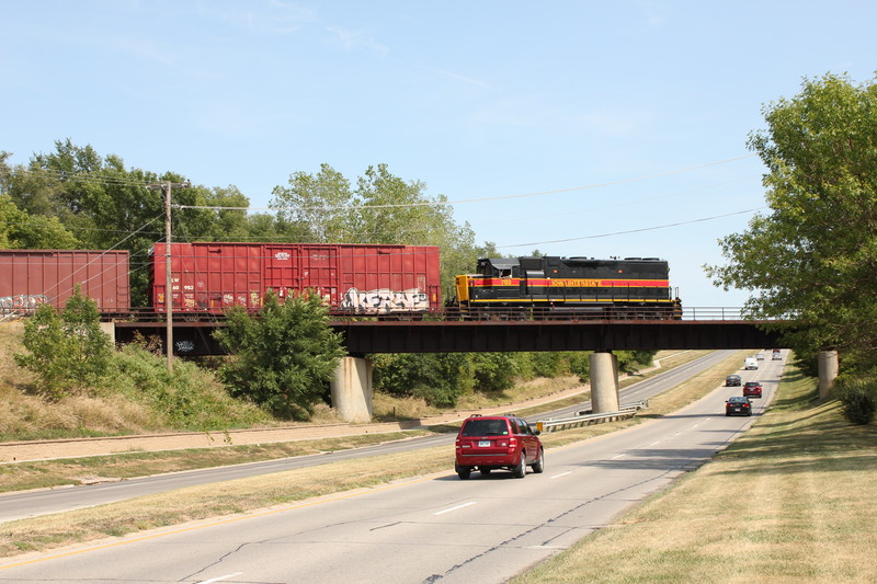 Crossing Hickman Rd. on the way back from Beisser with 2 mtys.