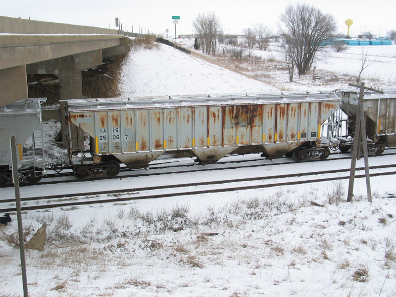 Another ex-CNW 25000 series hopper.