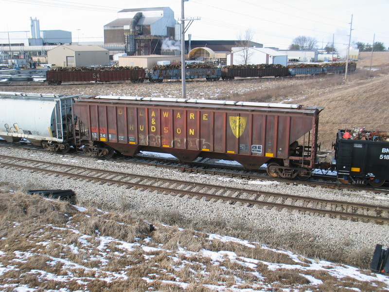 For whatever reason they've got this cool ex-D&H hopper along today; it's not a Wilton car for sure.