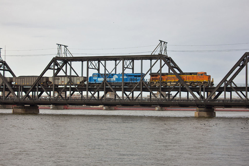 BNSF 8018 & NS 8098 on PECR-12; Government Bridge; Davenport, IA.  April 13, 2015