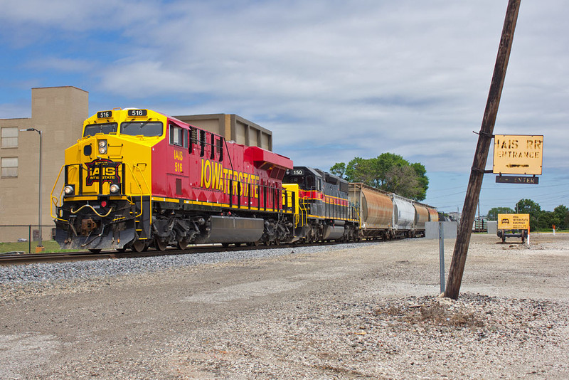 BICB-31 at 44th St; Rock Island, IL.  June 1, 2015