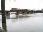 East train on the Cedar River bridge, poor focus though, rats!