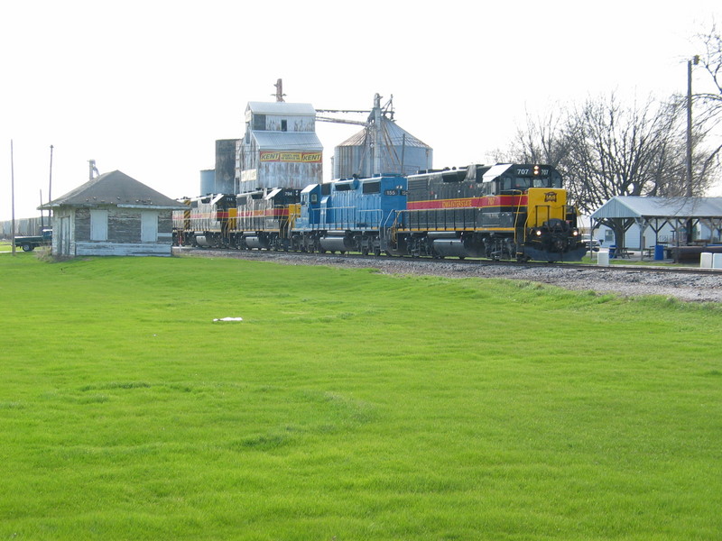 East train at Atalissa, April 19, 2007.