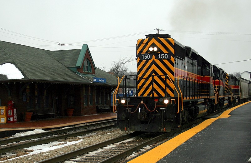 IAIS 150 Eastbound passing New Lenox Station