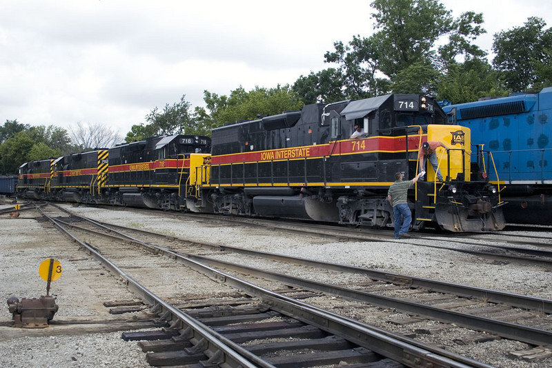 CBBI-30 gets paperwork @ Iowa City, IA.