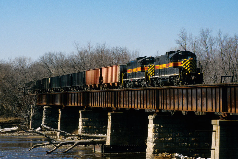 CRPE @ Cedar River; Moscow, IA.