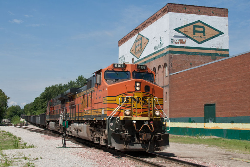 BNSF detour H-OMAGAL1-27 arrives at Missouri Division Jct in Davenport, IA and will setout 17 scrap gons picked up enroute.  July 29, 2011.