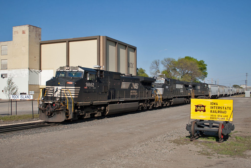 NS 47A @ 44th St; Rock Island, IL.