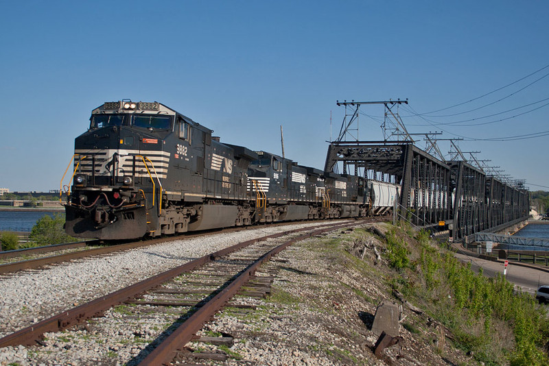 NS 47A @ Government Bridge; Davenport, IA.