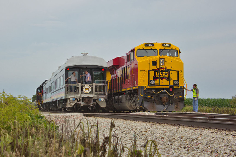 IAIS Biz Train & IAIS 516 @ Walcott, IA.