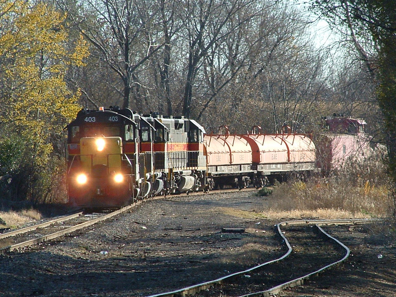 403 shoves up the long track for ex RI main #1. Blue Island, IL