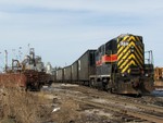 Former IAIS 325 at Alter Scrapping, working the little yard.