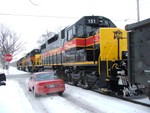 Iowa 151 passes the railfan-mobile, Davenport, IA.