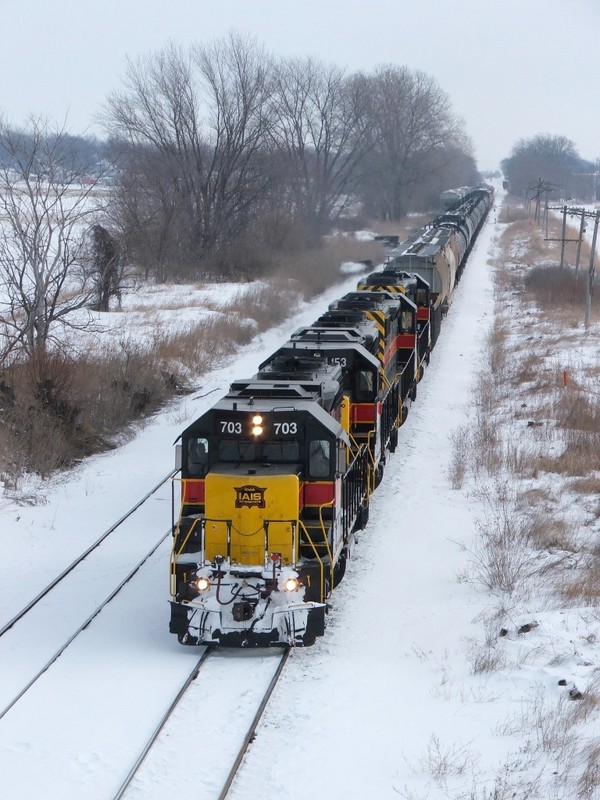 The turn cruises under the overpass at Wilton.