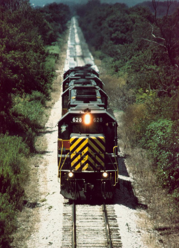 628 heads up an NTPE train in June of 1998 near Downey, IA.  Photo by Jeremy J Schrader.