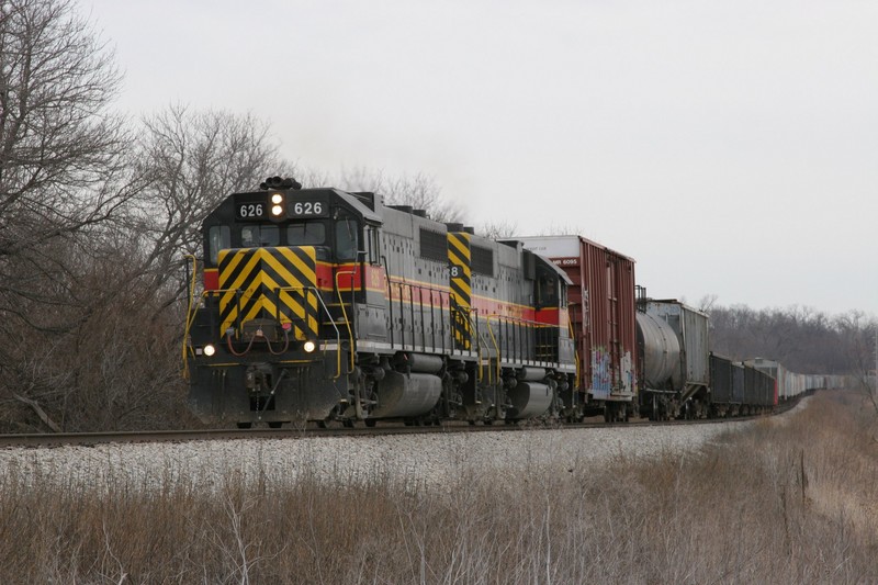 BICB continues west of Iowa City with 626 and 628 on the head end