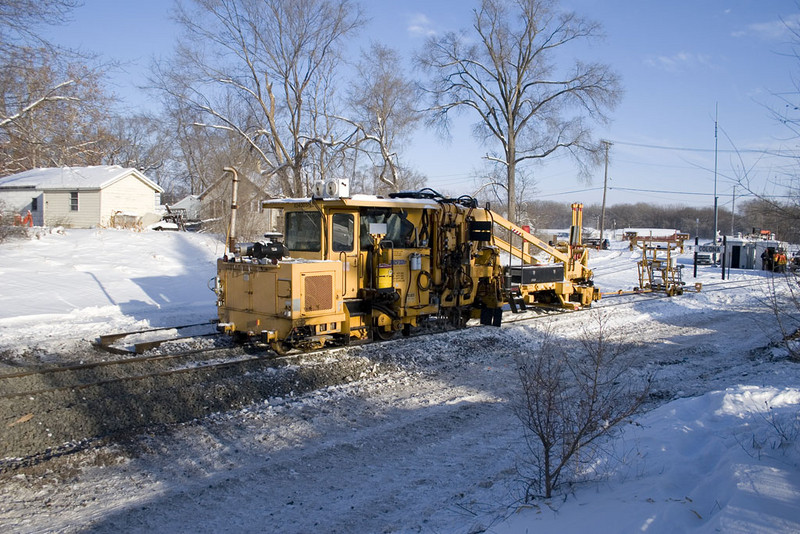 BNSF M-of-W @ Colona, IL.  January 1, 2008.