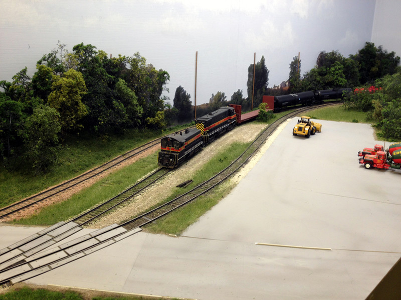 From left to right, this view shows the CBEC/CBGR main, the IAIS main, and the steel dock (now used for Bluffs yard overflow, storage, and CBGR interchange).