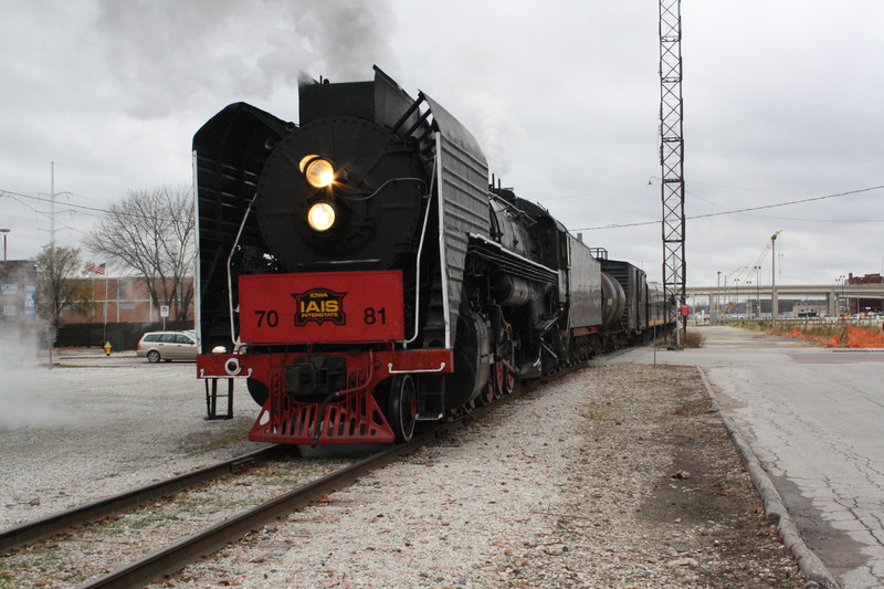 Arriving Downtown Des Moines 11-13-10. Thanks for a great chase.