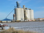 Harlan elevator; note the genuine RI hopper.