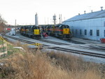 Dead line on the left; road power set on the right, at Bluffs enginehouse.