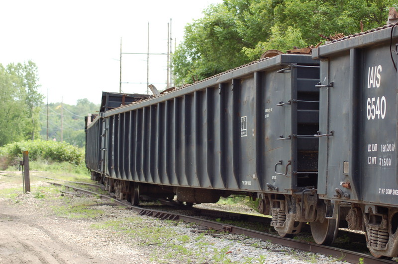 DMSW shoving back from the Gerdau switchback towards the main