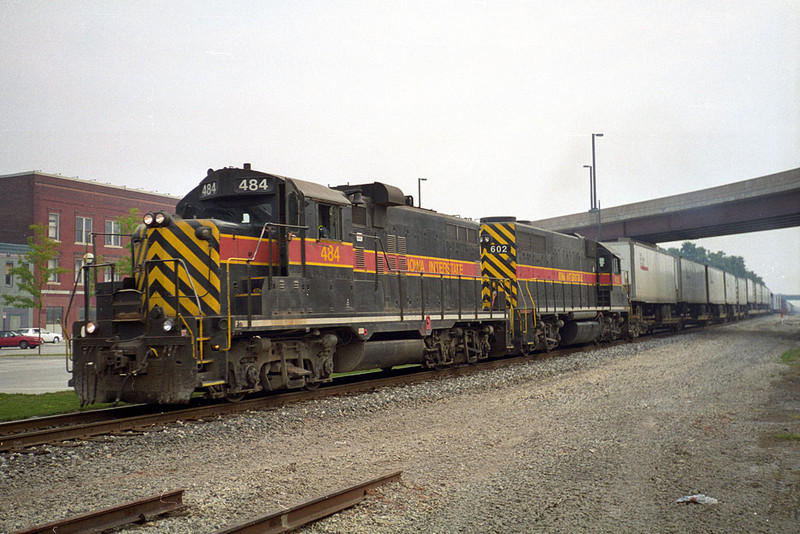 IAIS 484 BICB-04 @ Moline, IL.  September 5, 1999.