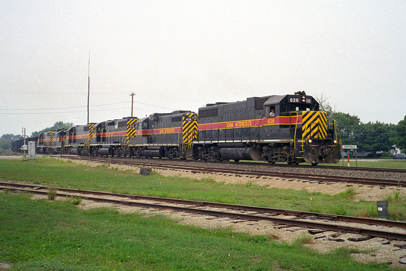 IAIS 626 East @ Sheffield, IL.  September 5, 1999.