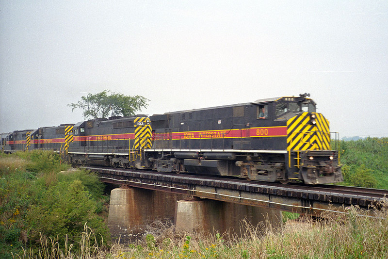 IAIS 800 on CBPE @ Annawan, IL.  September 5, 1999.