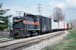 IAIS 250 with RISW-16 @ 13th Ave; Rock Island, IL.  April 16, 2001.