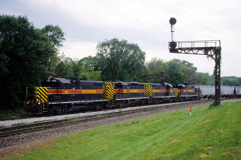 IAIS 431 with RIPE-22 @ Bureau, IL.  May 22, 2004.