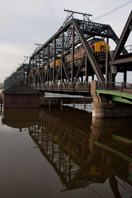 BICB-20 crosses over the flooded Mississippi River in Davenport, IA.  The DME mainline and US 67 are underwater here.  April 21, 2011.