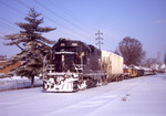 IAIS 485 with RISW-06 @ 13th St; Rock Island, IL.  January 6, 2005.