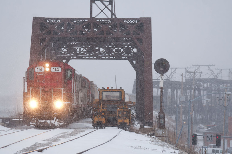 CP's B73 @ 3rd St; Davenport, IA.  January 12, 2012.