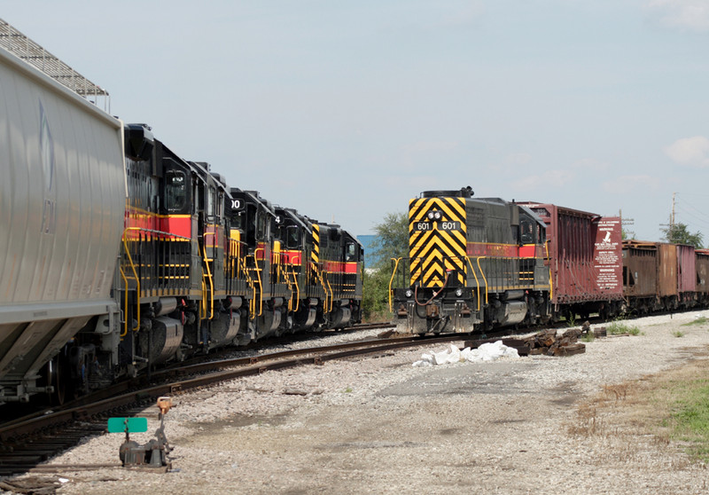 CBBI-20 meets IAIS 601 @ Moline, IL.  August 21, 2006.