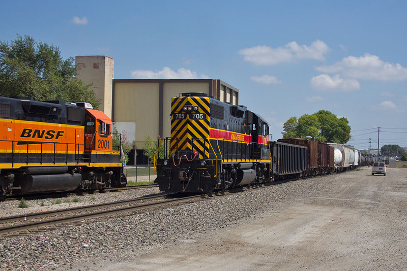 SISW-23 & R-CHI4241-23 @ 44th St; Rock Island, IL.  August 23, 2013