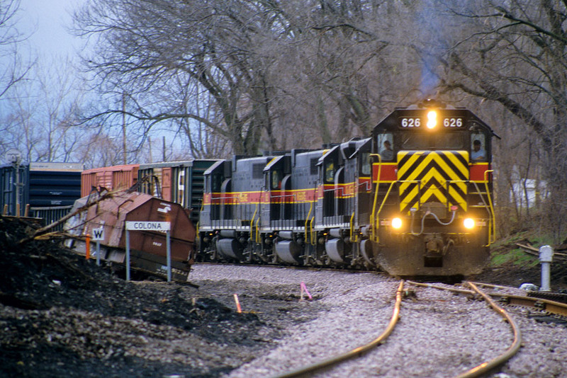 IAIS 626 detours on BNSF following a derailment at Colona, IL.  November 23, 2003.