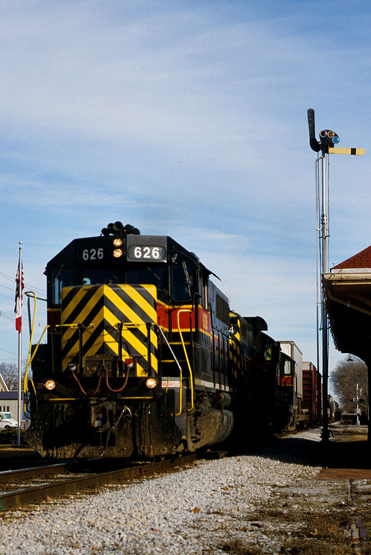 IAIS 626 with BICB-29 @ Wilton, IA.  December 30, 2003.