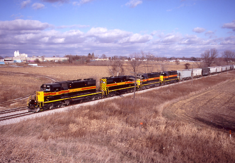 IAIS 151 with BICB-22 @ Wilton, IA.  November 23, 2005.